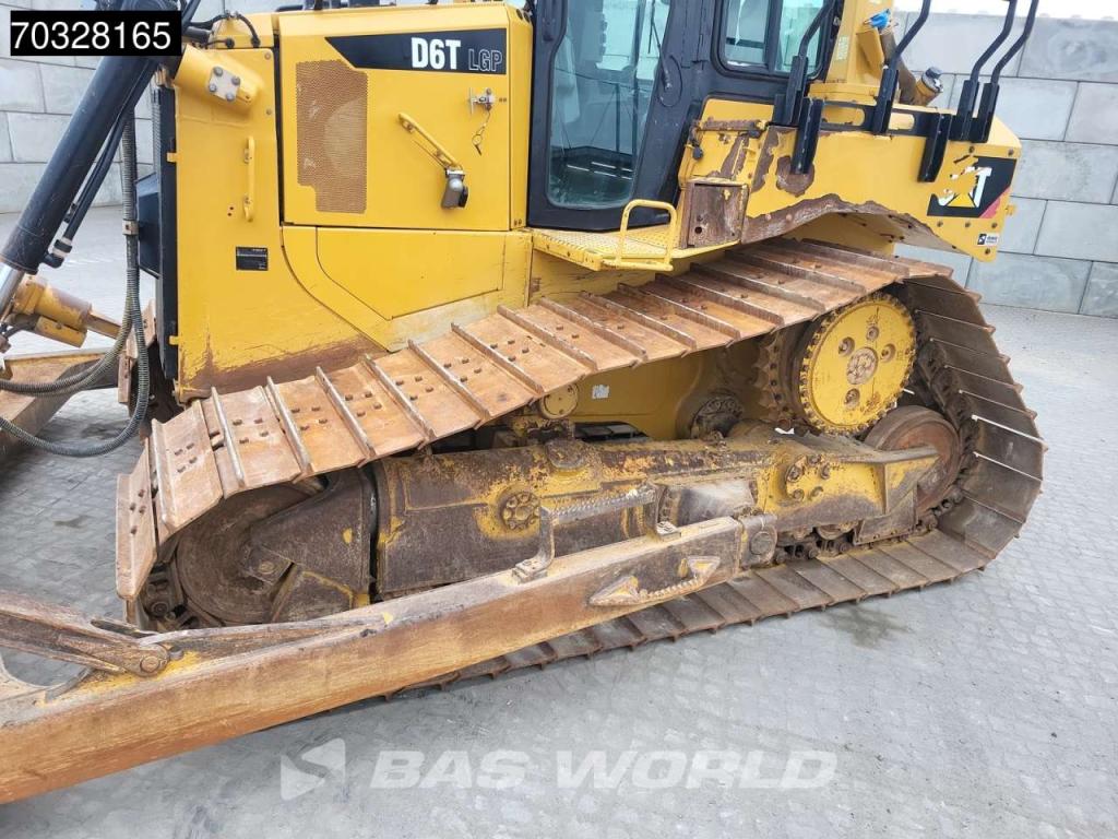 Caterpillar D6 T LGP Photo 30