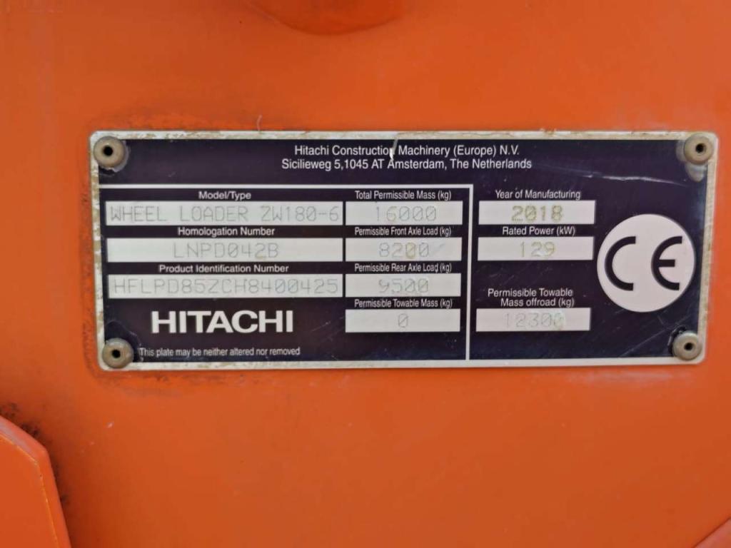 Hitachi ZW 180-6 Photo 24
