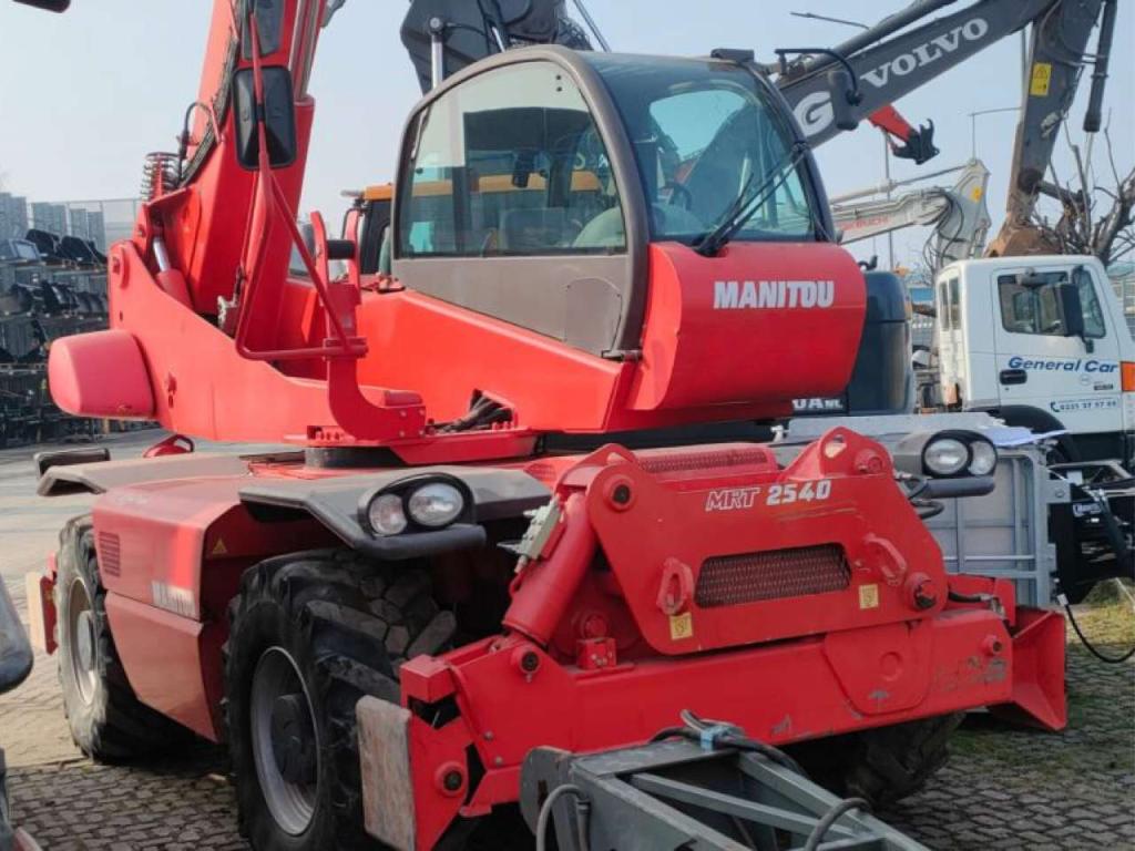 Manitou MRT 2540 PRIVILEGE Photo 1