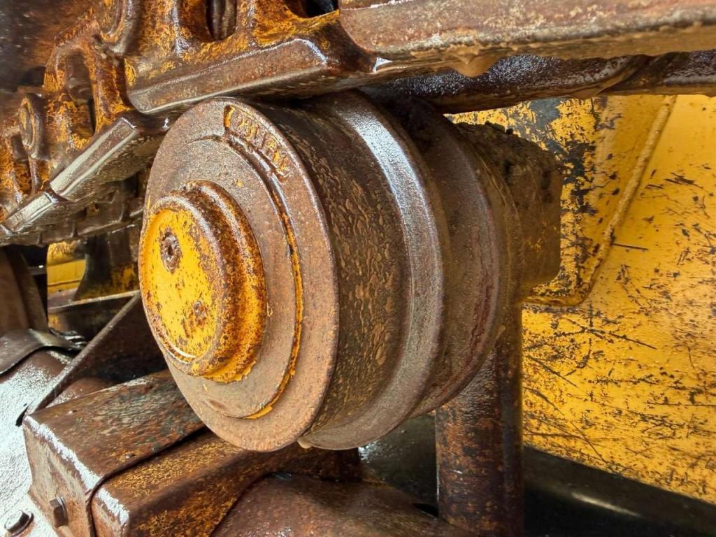 Caterpillar D3G XL GPS Prepared - Ripper valve Photo 11