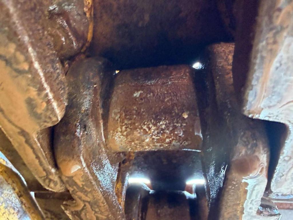 Caterpillar D3G XL GPS Prepared - Ripper valve Photo 16