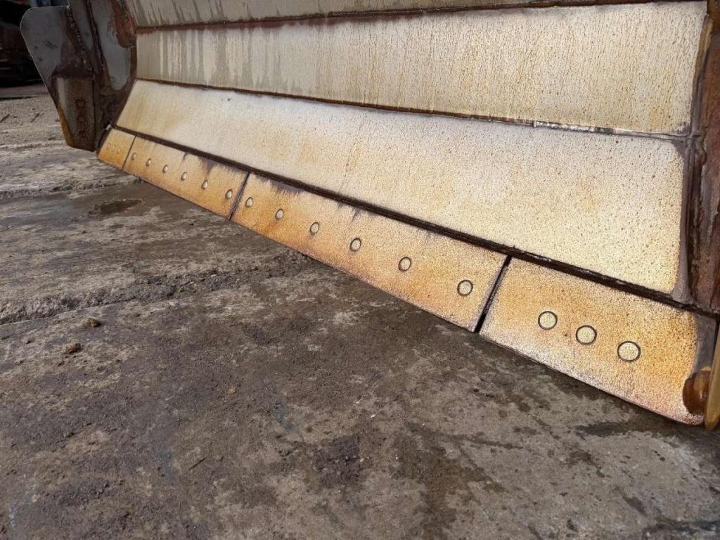 Caterpillar D3G XL GPS Prepared - Ripper valve Photo 24