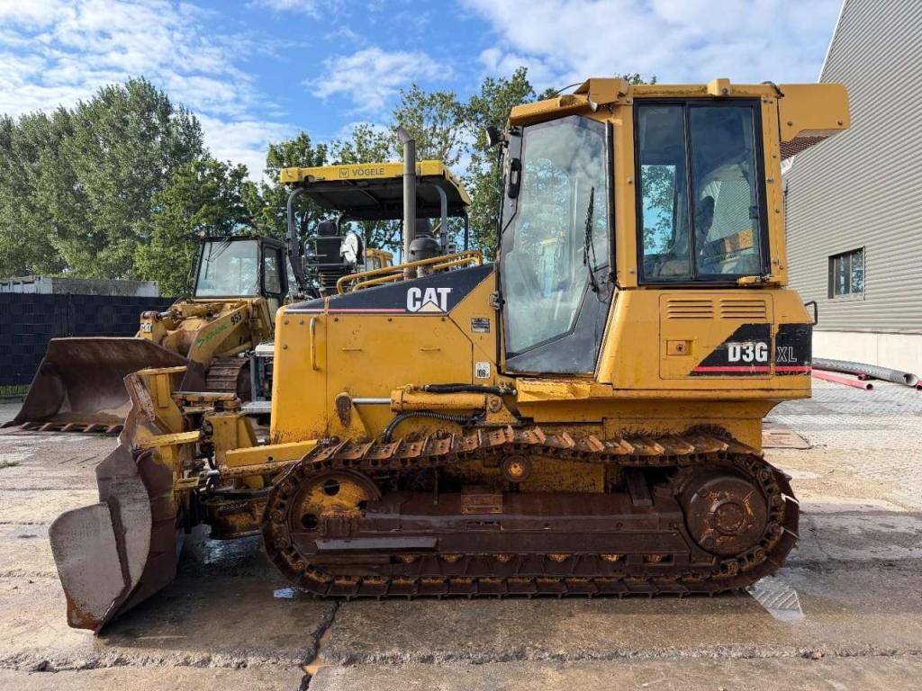 Caterpillar D3G XL GPS Prepared - Ripper valve Photo 3