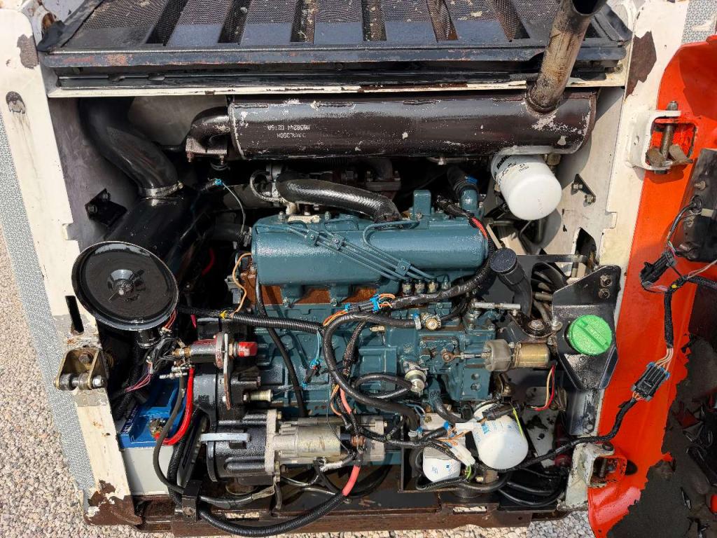 Bobcat T190 Photo 10