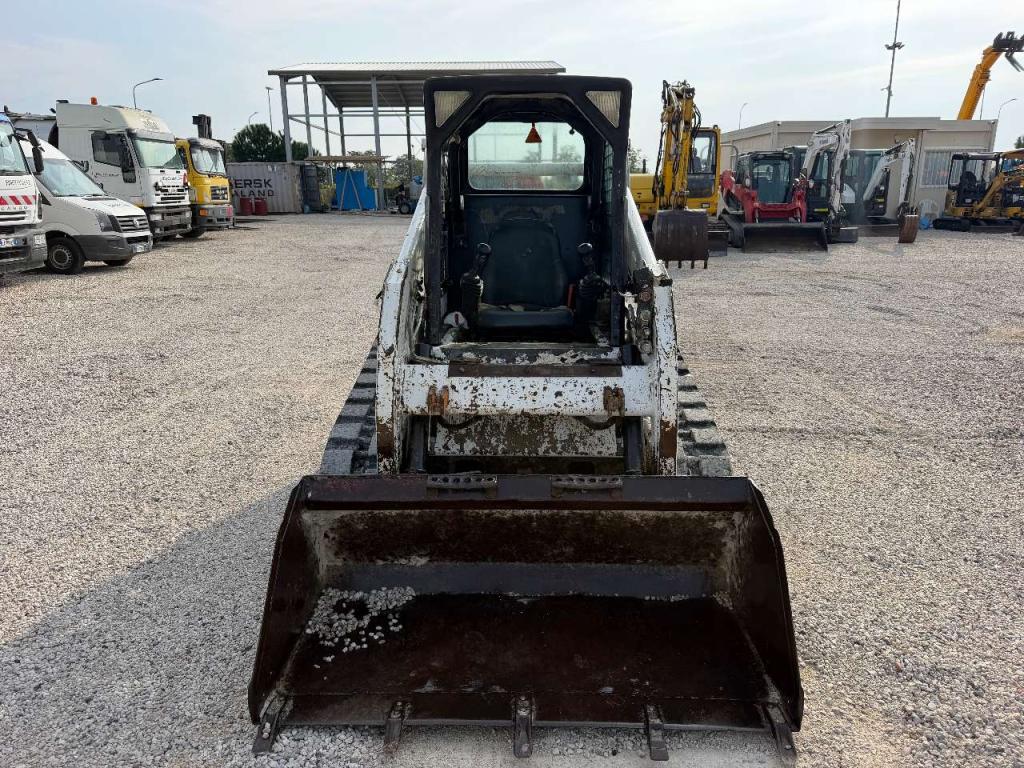 Bobcat T190 Photo 6
