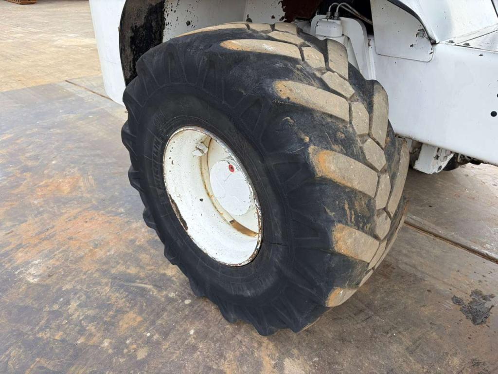 Mecalac 12MTX incl. 5 x bucket Photo 18