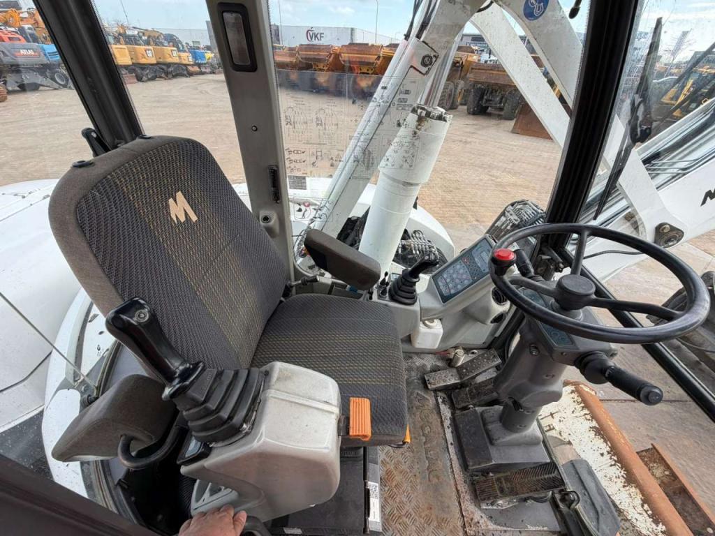 Mecalac 12MTX incl. 5 x bucket Photo 23