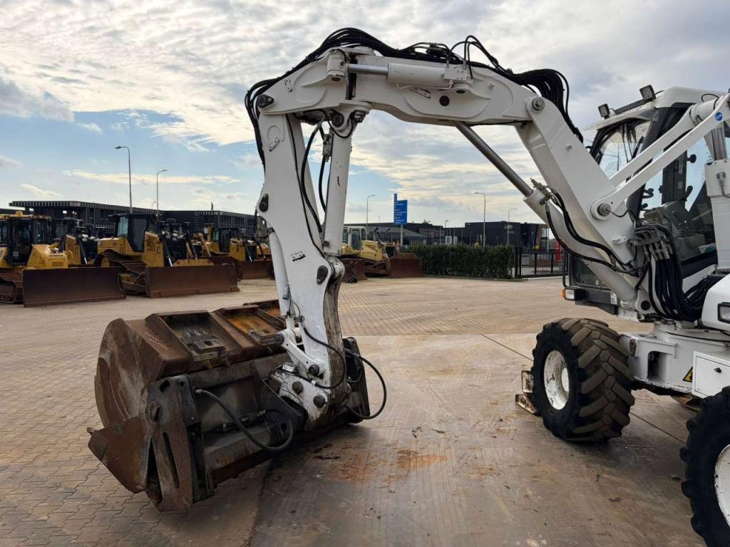 Mecalac 12MTX incl. 5 x bucket Photo 7
