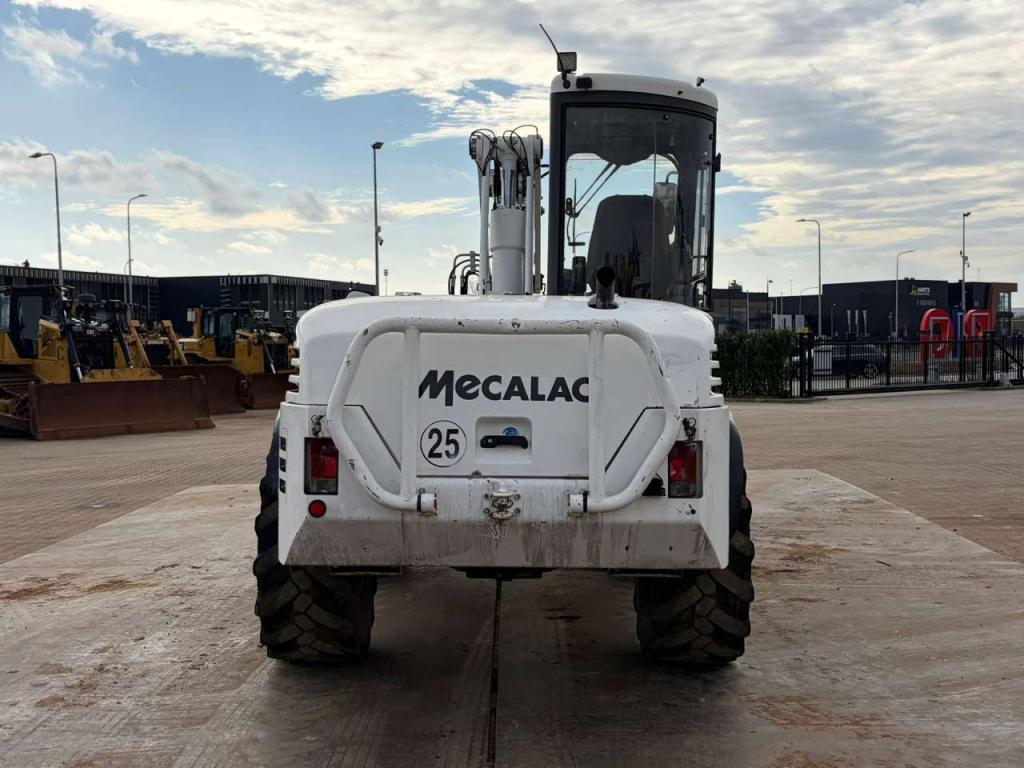 Mecalac 12MTX incl. 5 x bucket Photo 8