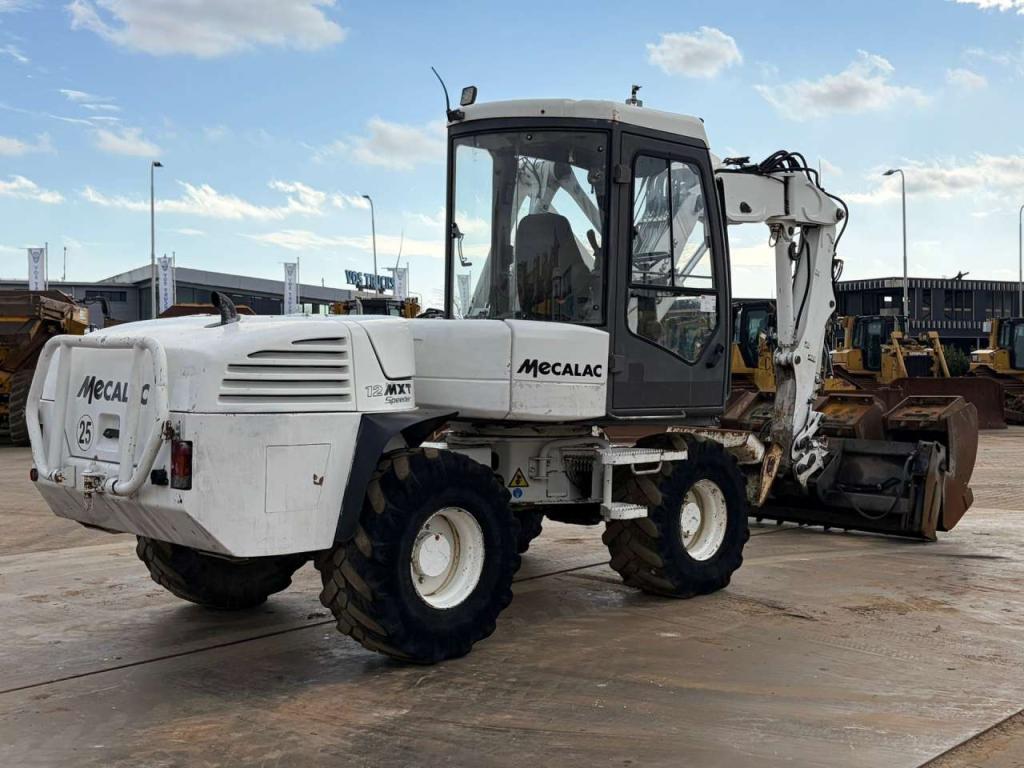 Mecalac 12MTX incl. 5 x bucket Photo 9