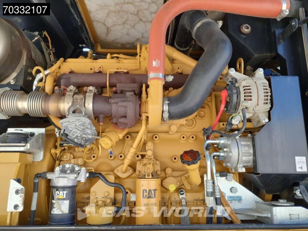 Caterpillar M322 F OUTRIGGERS + BLADE Photo 21