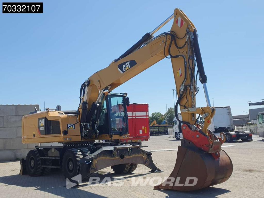 Caterpillar M322 F OUTRIGGERS + BLADE Photo 6