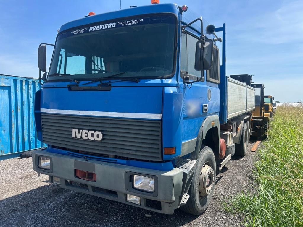 Iveco 240 36 Photo 3