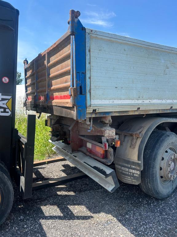 Iveco 240 36 Photo 6