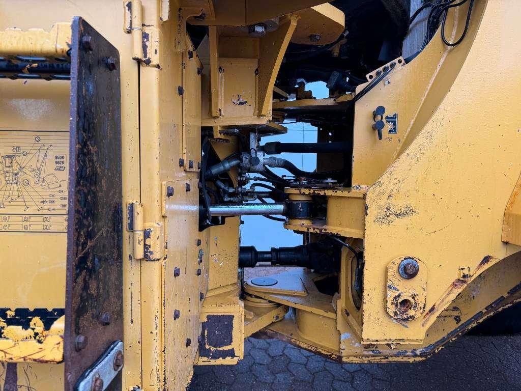 Caterpillar 950K - German Machine / Automatic Greasing Photo 22