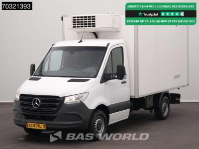 Mercedes-Benz Sprinter 317 CDI Laadklep Automaat Lamberet Koelwagen Thermo King V-500 MAX 380v Stekker Navi Airco sold by BAS World B.V.
