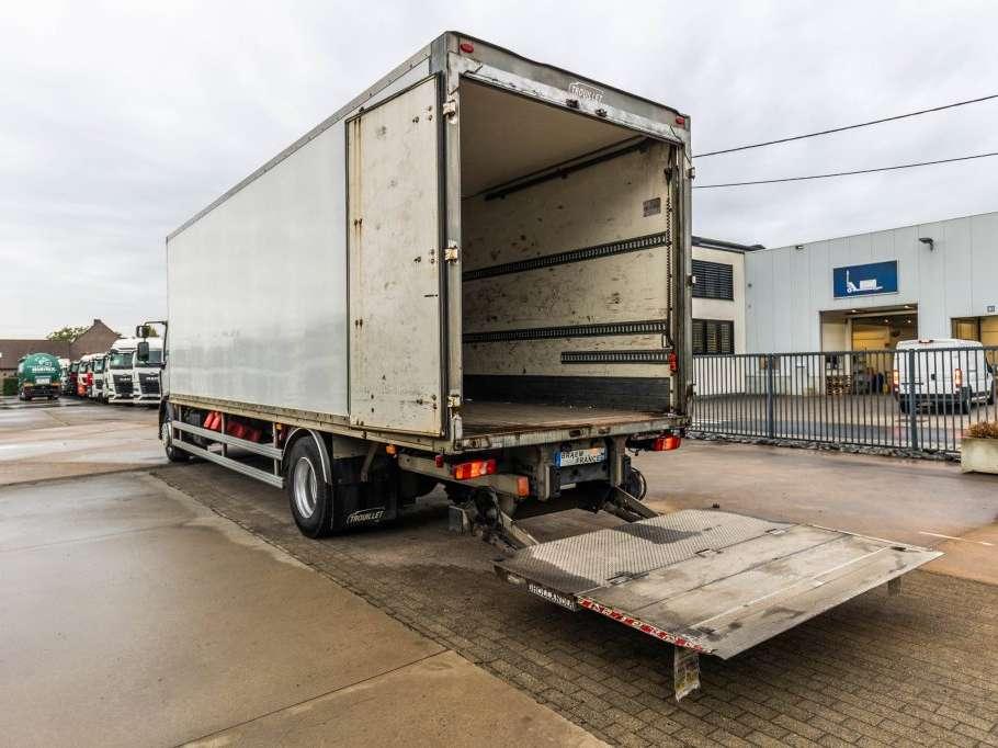 Renault D19 280 DTI+DHOLLANDIA 3T. Photo 9