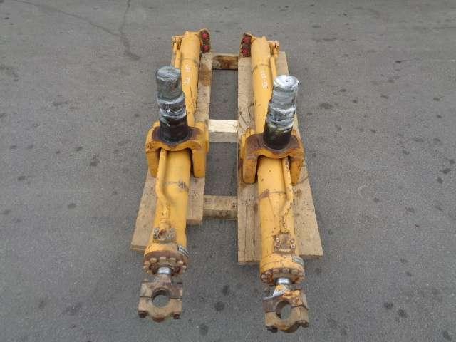 Lifting piston for Liebherr PR 732 Photo 4