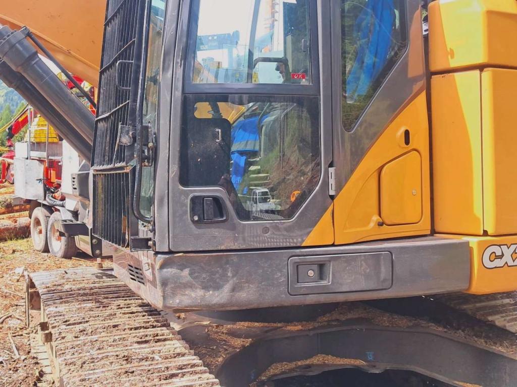 Case CX230C-NHD Photo 1