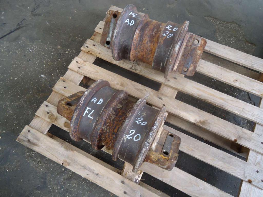 Track rollers for Fiat Allis FL20 - FD20 Photo 5