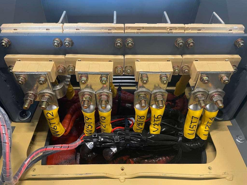 DPX CJ634E - 1000 kVA Alternator - DPX-33915 Photo 7