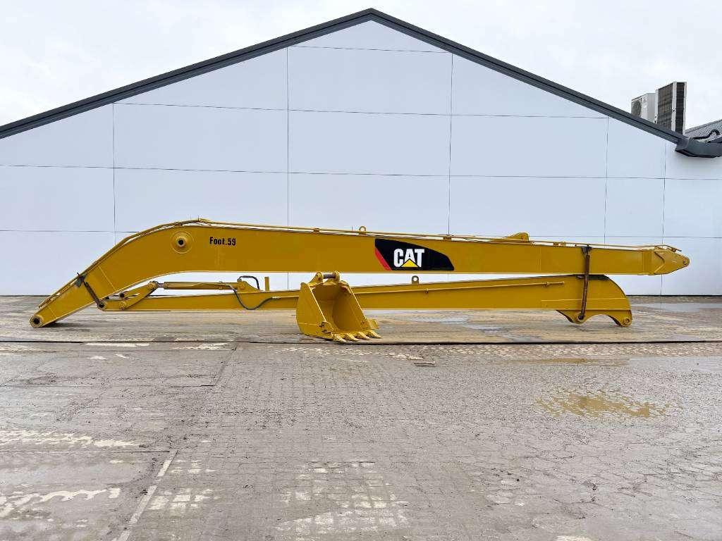 Caterpillar Long Reach Attachments 18m - Fits to 20-25t Photo 1