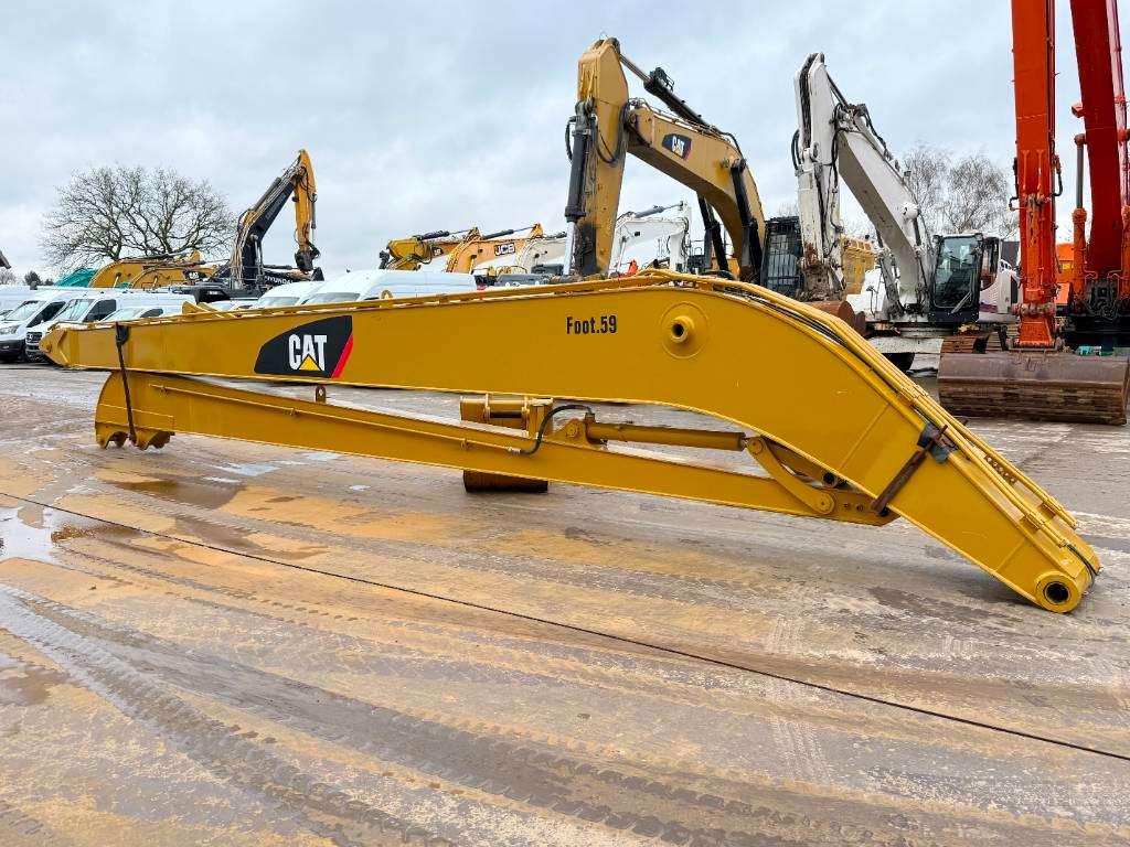 Caterpillar Long Reach Attachments 18m - Fits to 20-25t Photo 5