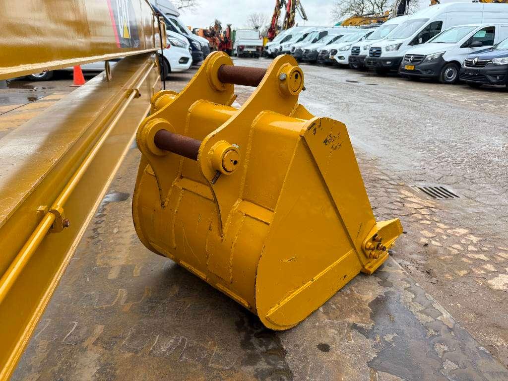 Caterpillar Long Reach Attachments 18m - Fits to 20-25t Photo 7