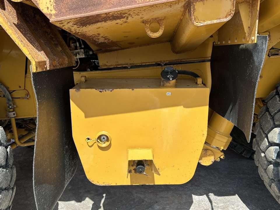 Caterpillar 770 Photo 6