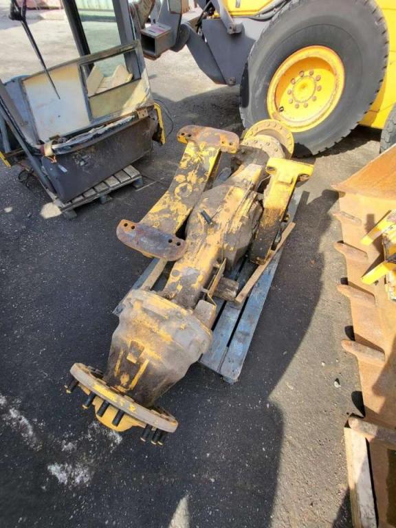 Volvo rear axle 23943 for Volvo L110E, L120E Photo 2