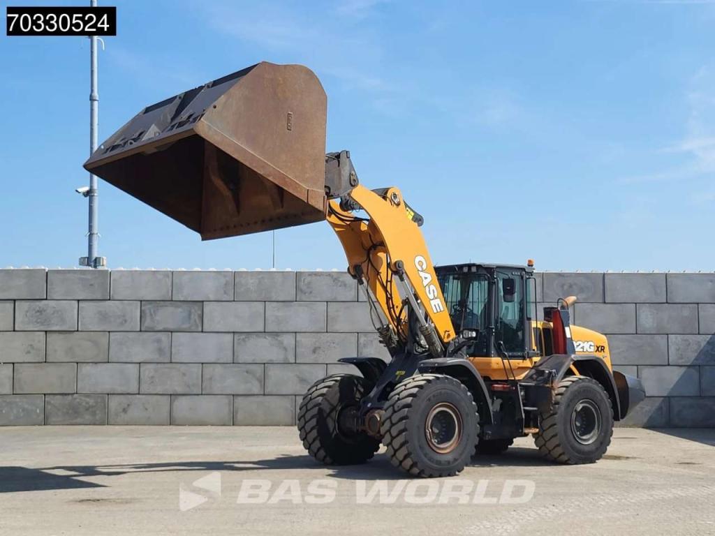 Case 921 G HIGH TIP BUCKET Photo 7