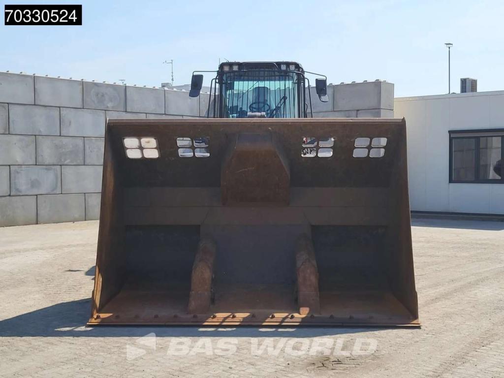 Case 921 G HIGH TIP BUCKET Photo 9
