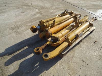 Lifting piston for Fiat Allis FL10C sold by OLM 90 Srl