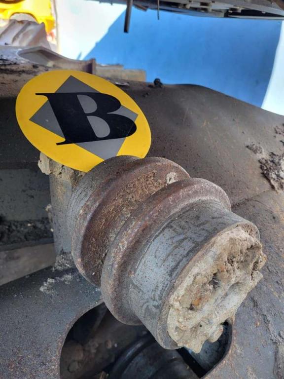 Volvo rollers 14573180 for Volvo excavators Photo 5