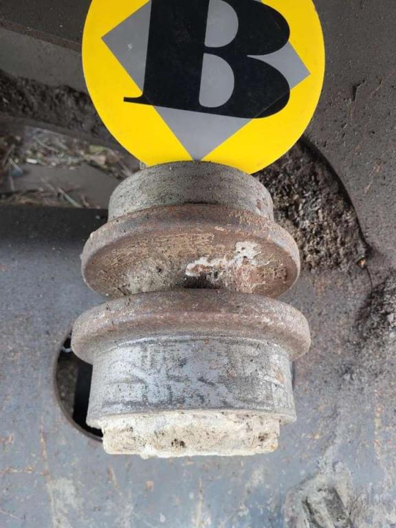 Volvo rollers 14573180 for Volvo excavators Photo 7
