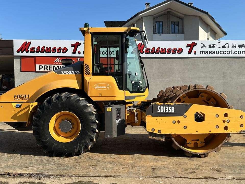 Volvo SD135B Photo 22