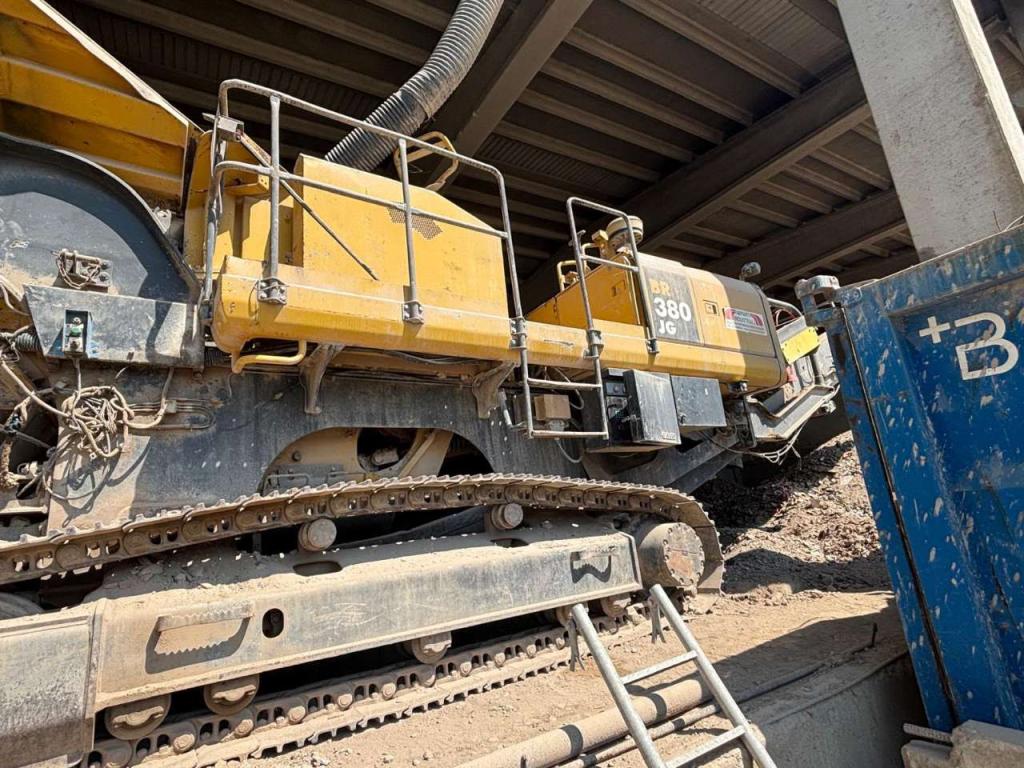 Komatsu BR380JG-1 Photo 2