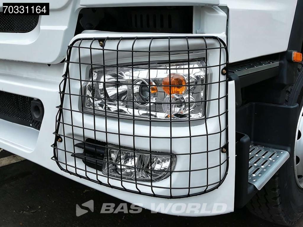 Sinotruk HOWO 371 6X4 Photo 11