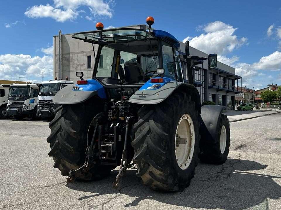 New Holland TM190 4X4 Photo 20
