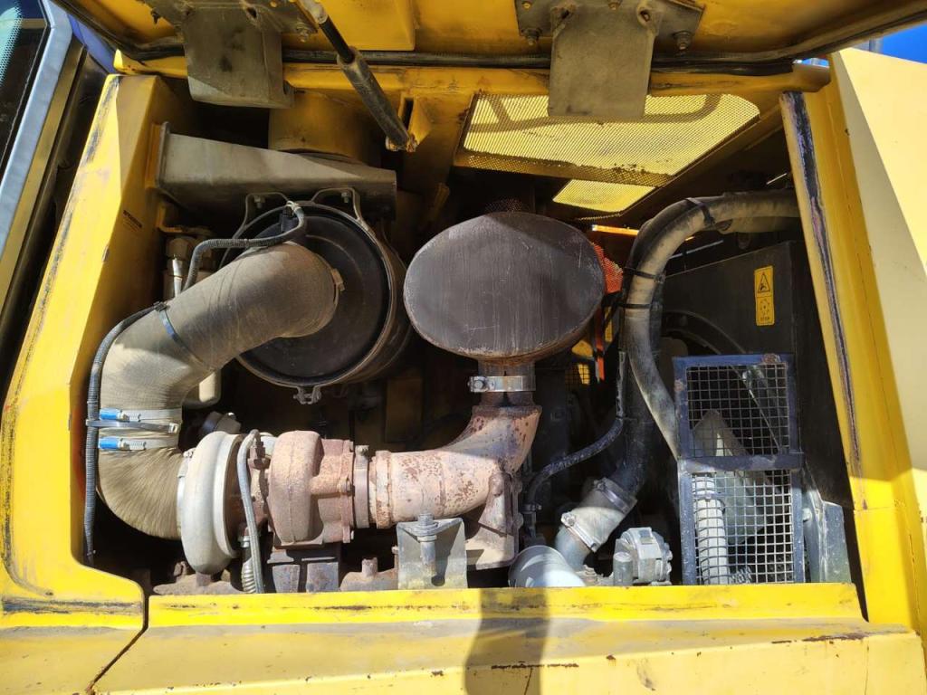 Fiat Hitachi D 180 PS Photo 10
