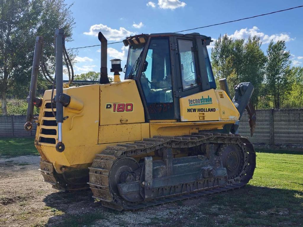 Fiat Hitachi D 180 PS Photo 2