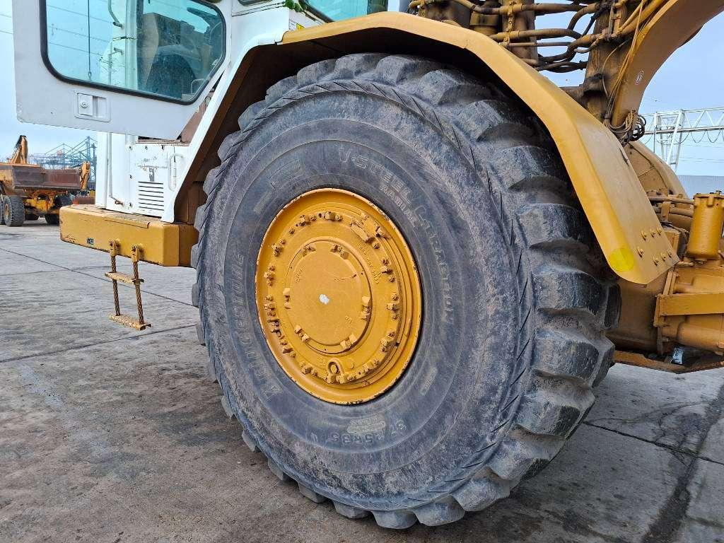 Caterpillar 631E (3Units available) Photo 23