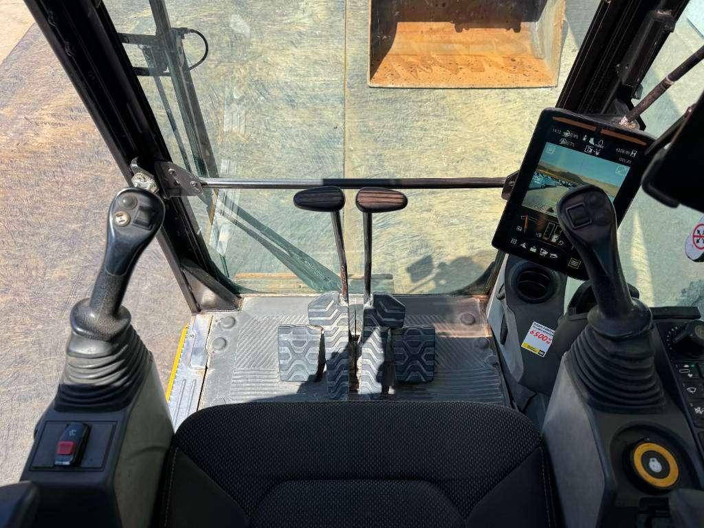 Caterpillar 325 07B Next Gen - GPS SYSTEM / Rear + Side Camera Photo 9