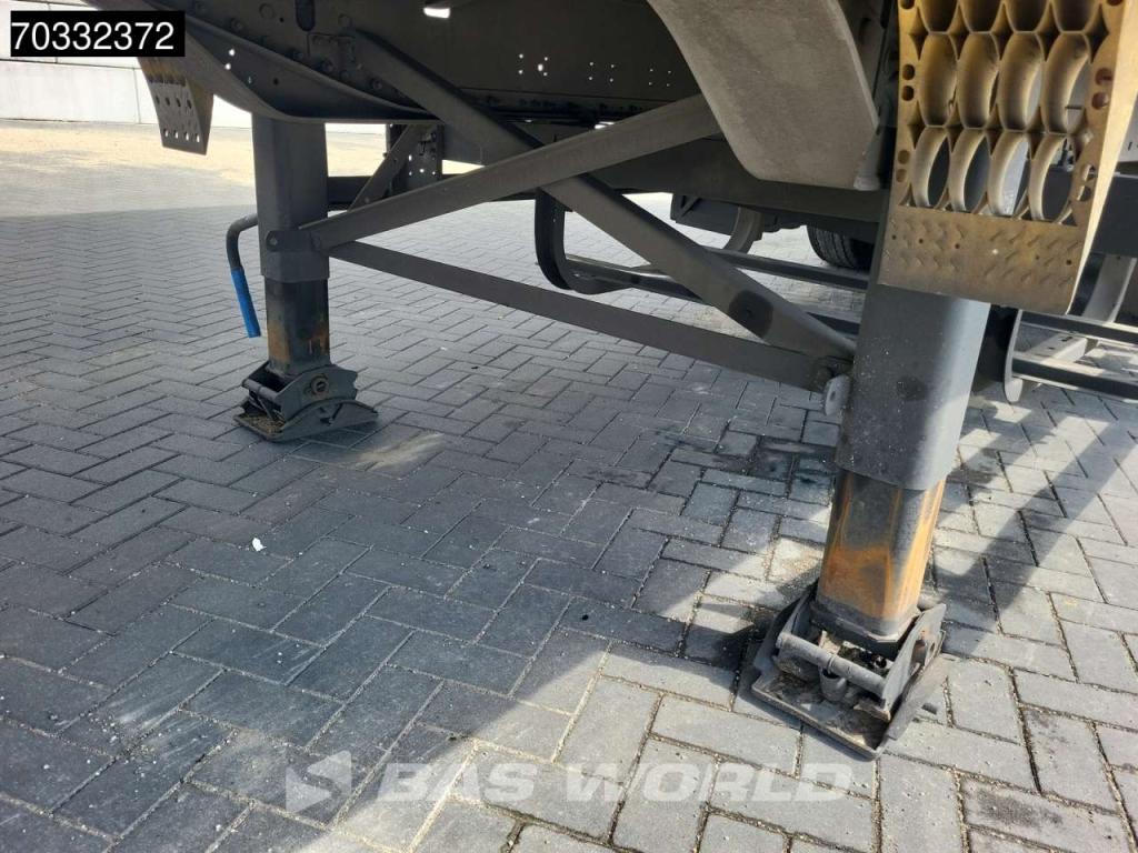 Schmitz SCB*S3T 3 axles Photo 24