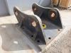 pin-on for 35-45 ton excavators Attachment plate Photo 7 thumbnail