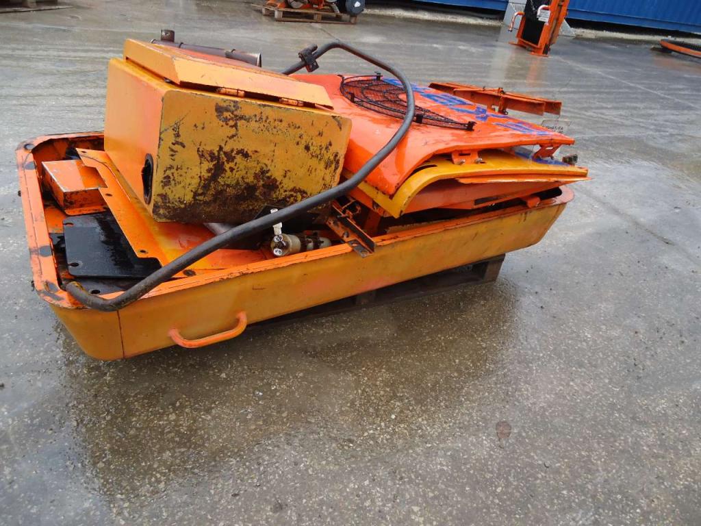 Hood and body panel for Fiat Hitachi EX215 Photo 4