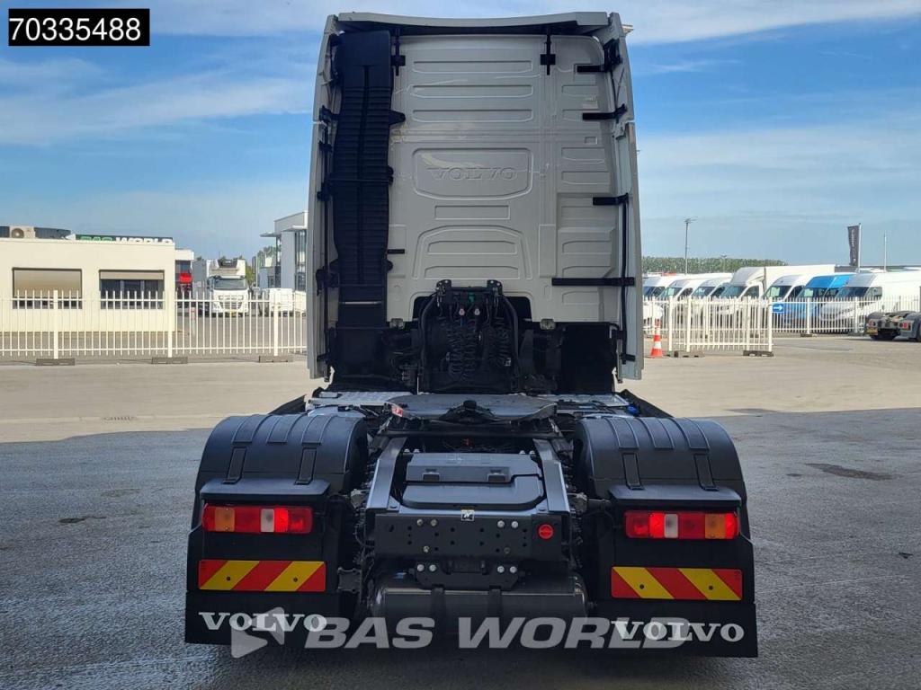 Volvo FH 500 4X2 XL 2x Tanks I-ParkCool ACC Photo 12