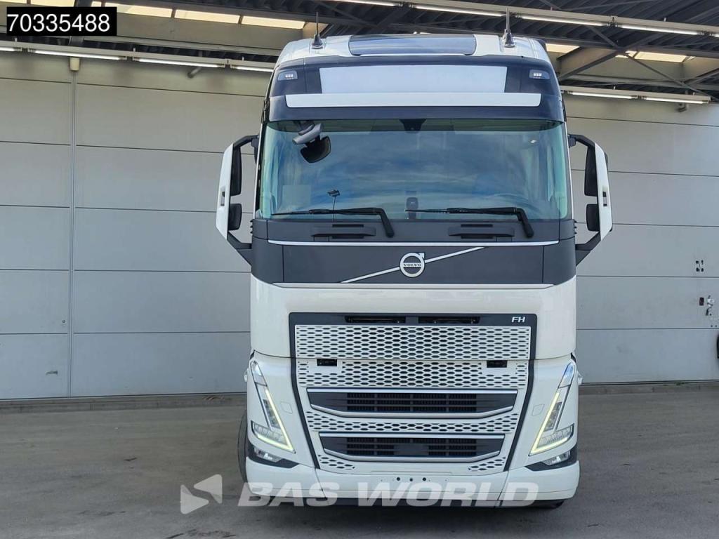 Volvo FH 500 4X2 XL 2x Tanks I-ParkCool ACC Photo 3