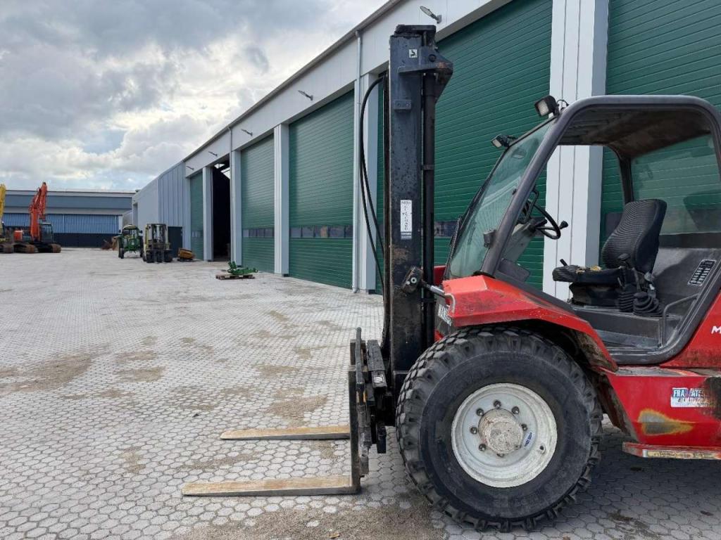 Manitou MC30 MANUAL GEARBOX Photo 13