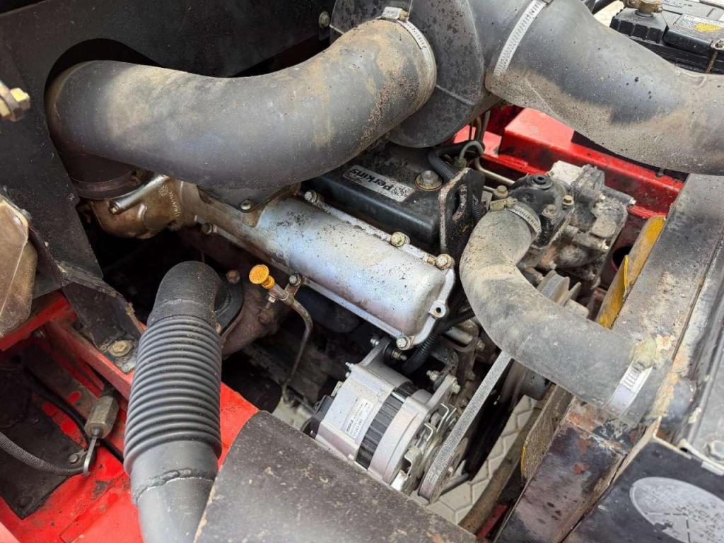 Manitou MC30 MANUAL GEARBOX Photo 16